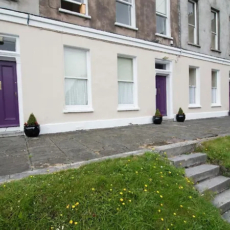 Апарт-отель Cork-your Stay, Your Way 3*