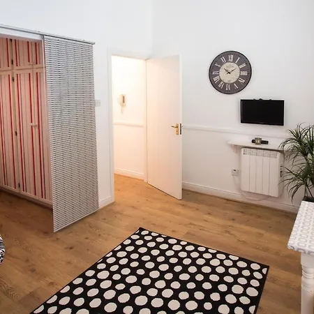 Cork-your Stay, Your Way Lägenhetshotell Cork